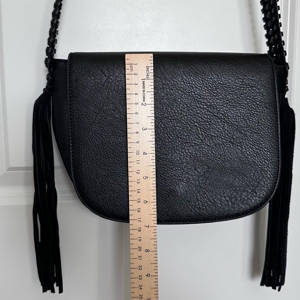 ANTIK KRAFT Crossbody Bag - Picture 13 of 15